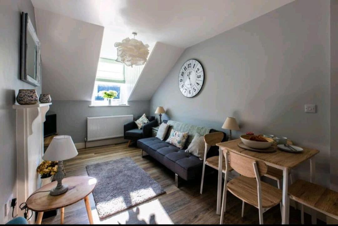 Stylish 1 Bed Flat On The - Mayflower Apartment Plymouth